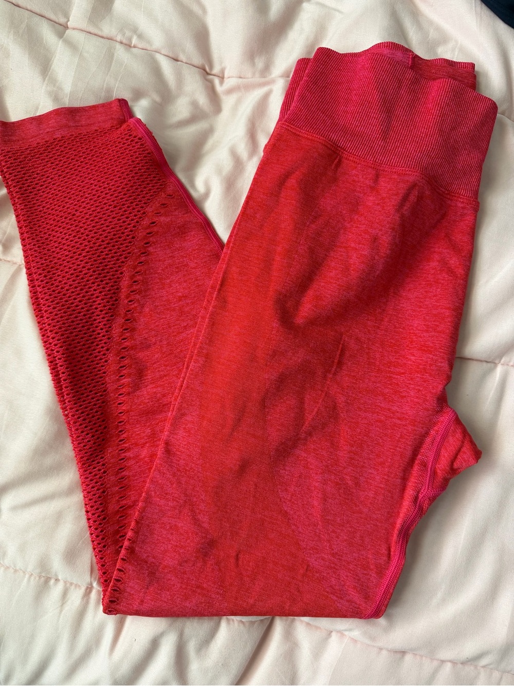 PINK Victoria's Secret Seamless High-Waist Leggings in Bright Red
